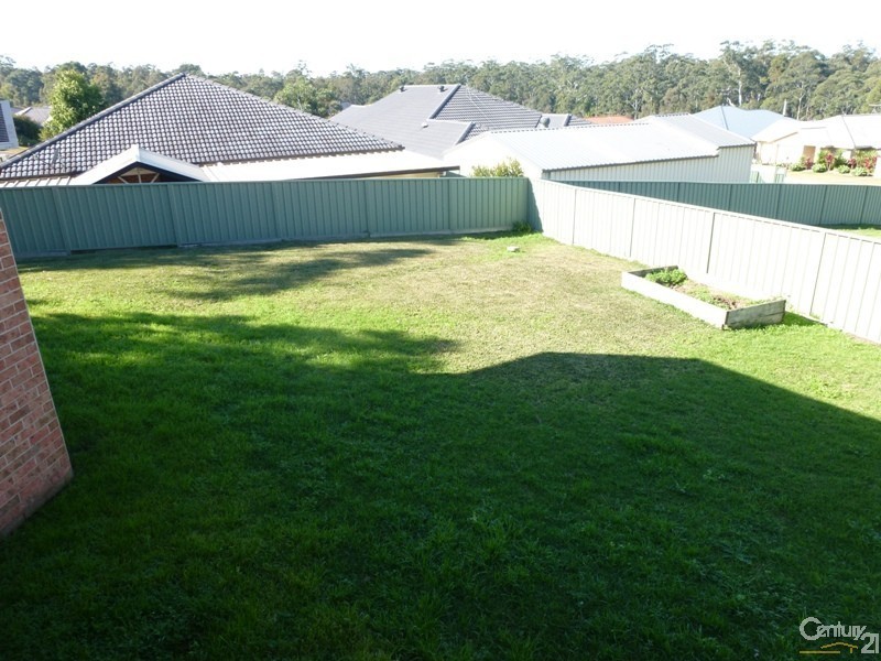 4 Derry Close, Ashtonfield NSW 2323