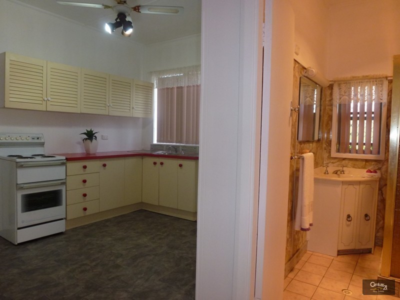 2 Florence Street, Cardiff South NSW 2285