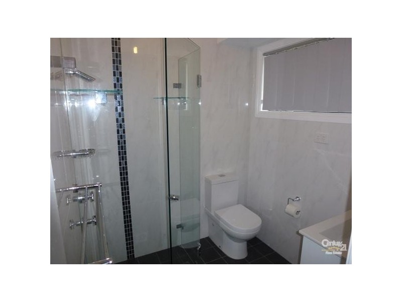 21 Dunbar Road, Cameron Park NSW 2285