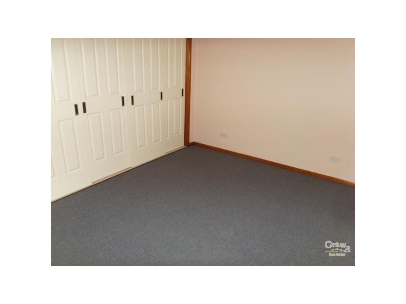 7 Southern Cross Drive, Woodrising NSW 2284