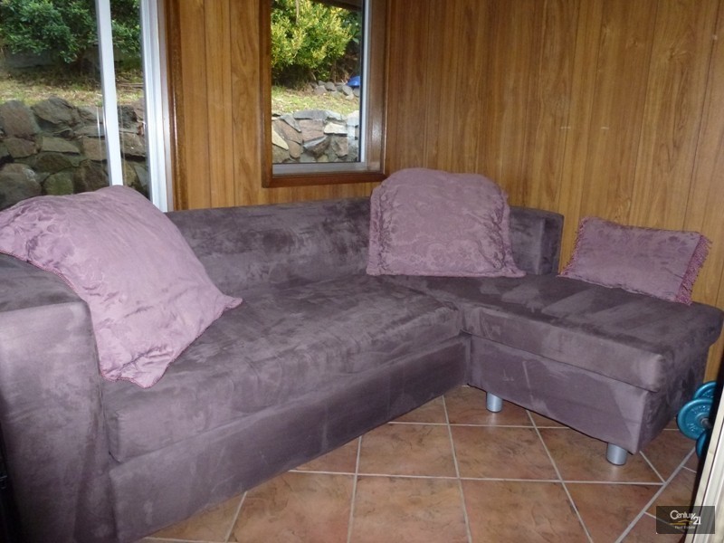 102 Lawson Road, Macquarie Hills NSW 2285