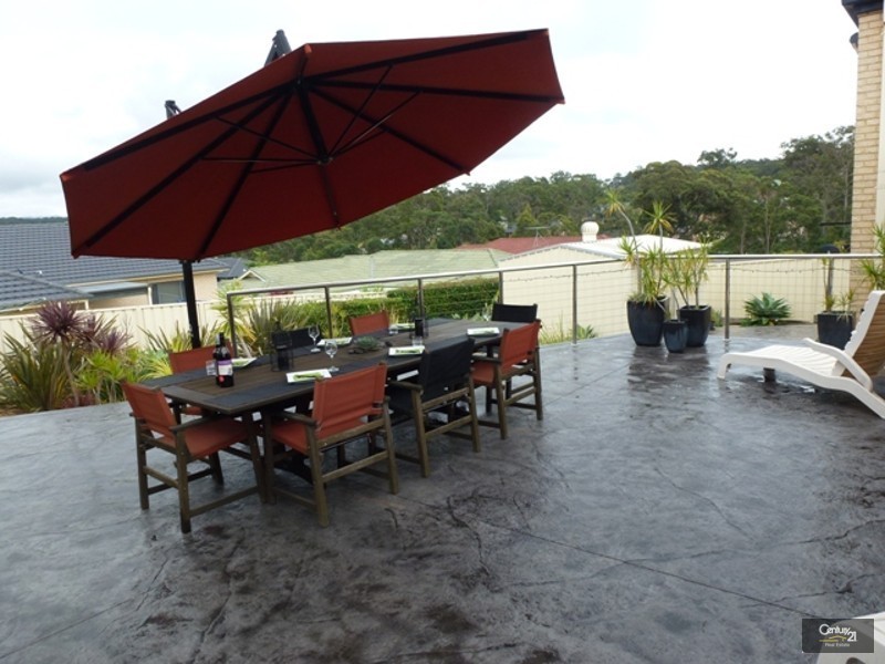 5 Jupiter Circuit, Cameron Park NSW 2285