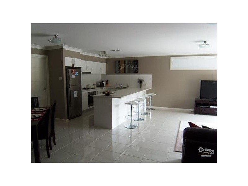 34 Northridge Drive, Cameron Park NSW 2285