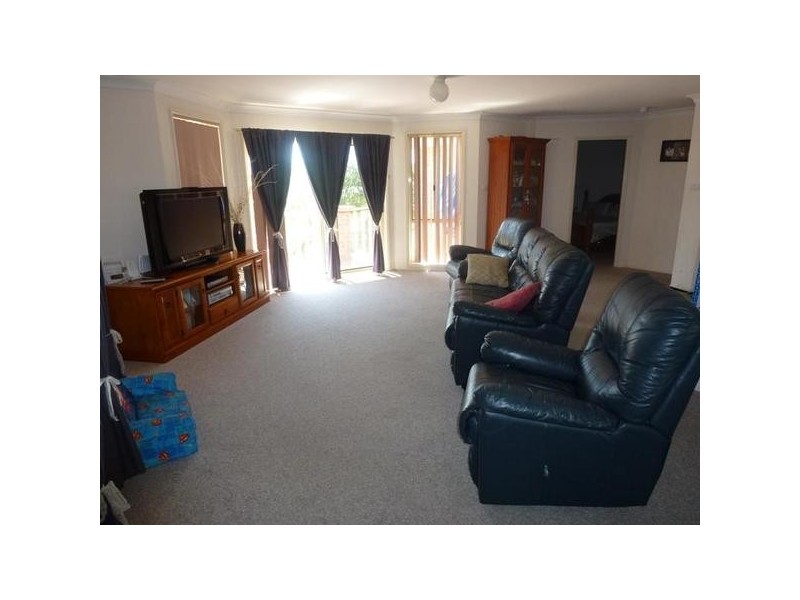 8 Talavera Close, Raymond Terrace NSW 2324