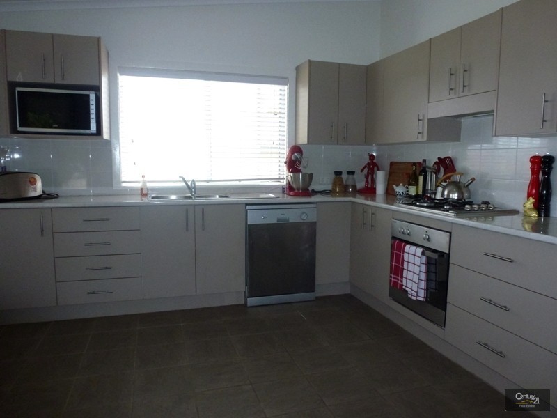 16 Minmi Road, Edgeworth NSW 2285