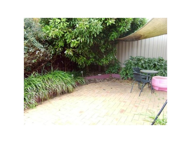 23/9 Hutton Street, Charlestown NSW 2290