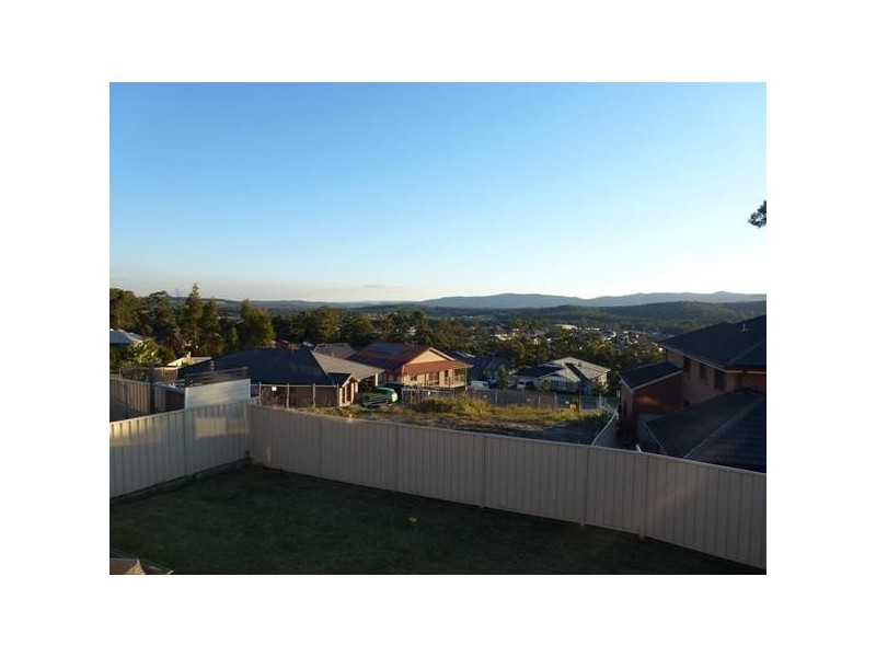 65 Araminta Chase, Cameron Park NSW 2285