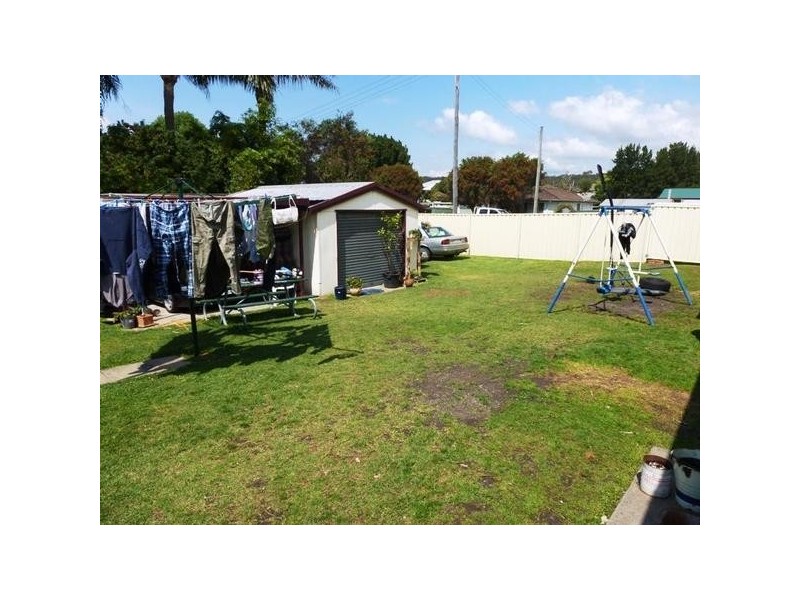 10 Margaret Street, Teralba NSW 2284