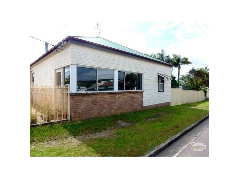 10 Margaret Street, Teralba NSW 2284