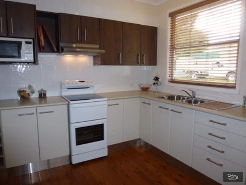10 Etheridge Crescent, Edgeworth NSW 2285