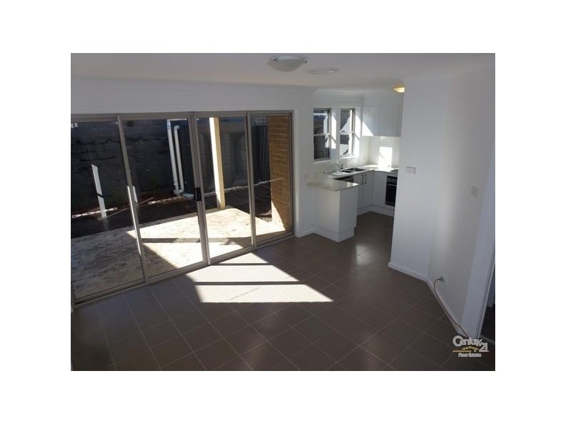 3/8 Angophora Drive, Warabrook NSW 2304