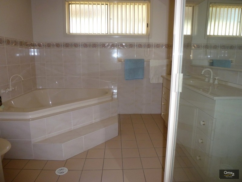 Cameron Park NSW 2285