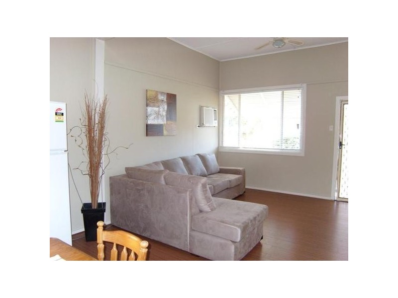 8 Garth Street, Edgeworth NSW 2285