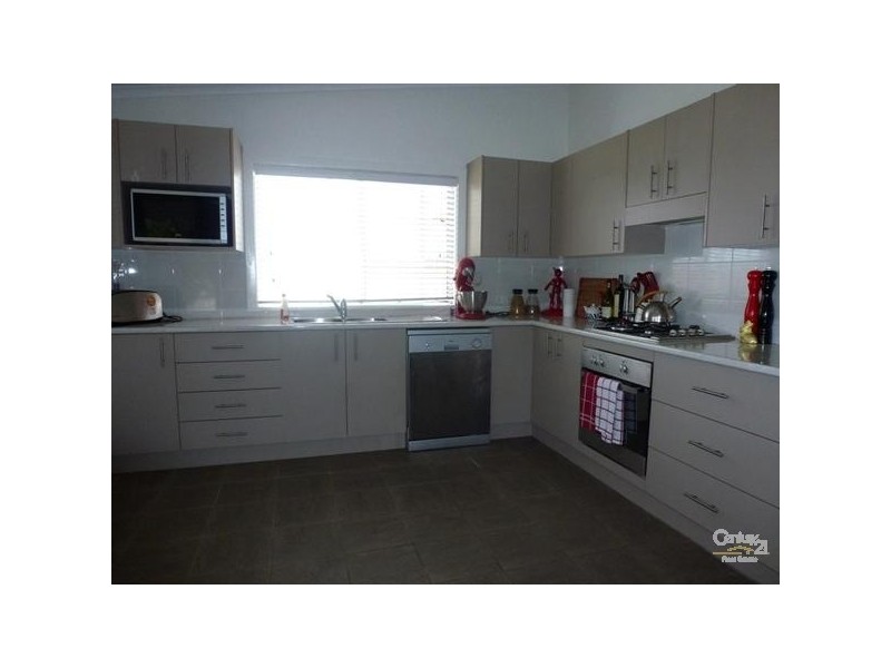 16 Minmi Road, Edgeworth NSW 2285