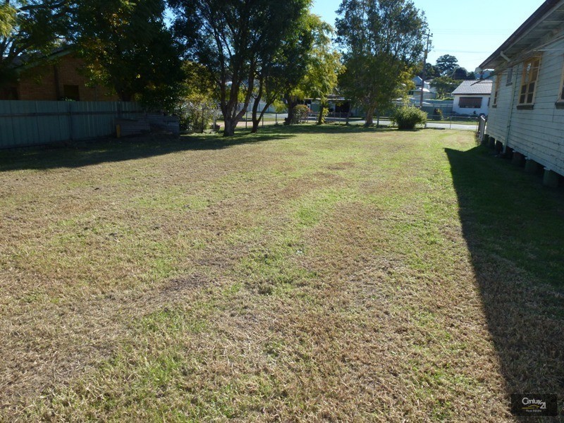 2 Powell Street, West Wallsend NSW 2286