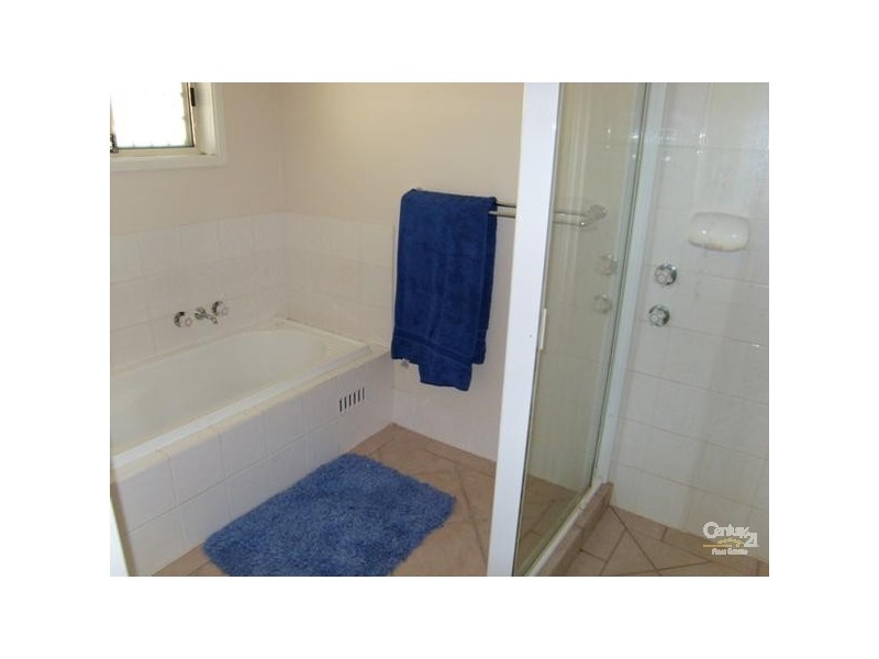 2 Cornus Circuit, Cameron Park NSW 2285