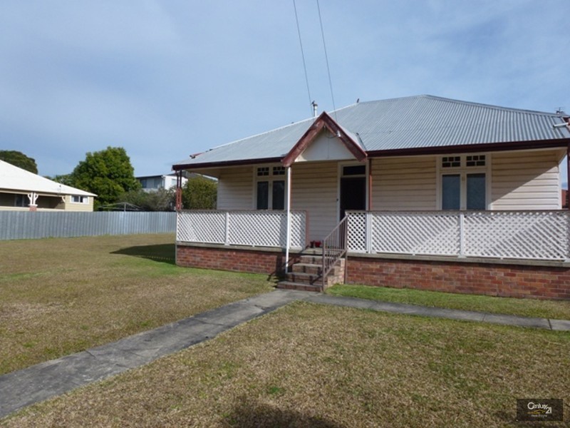 17 Bonarius Street, Edgeworth NSW 2285