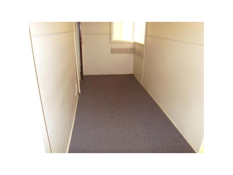 8 Harrison Street, Cardiff NSW 2285