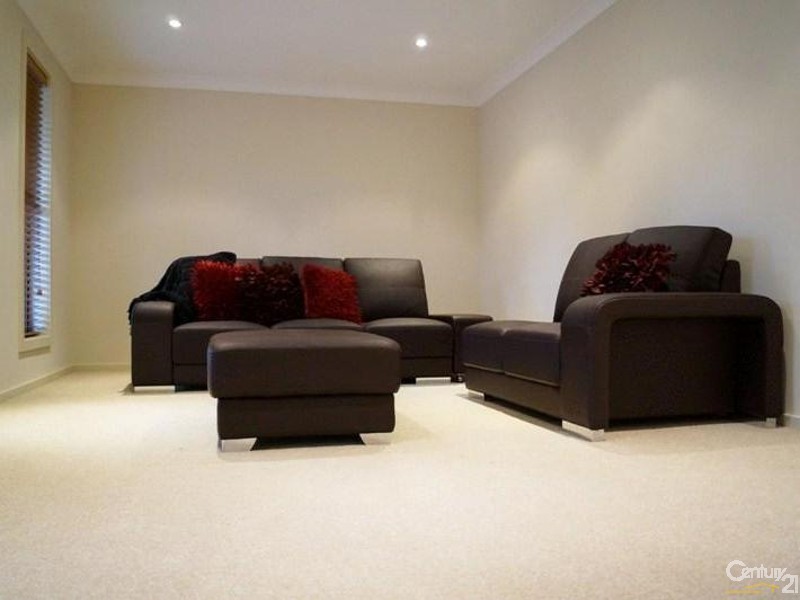 22 Jupiter Circuit, Cameron Park NSW 2285