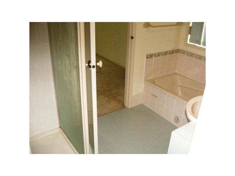 66 Lowry Street, Cardiff NSW 2285