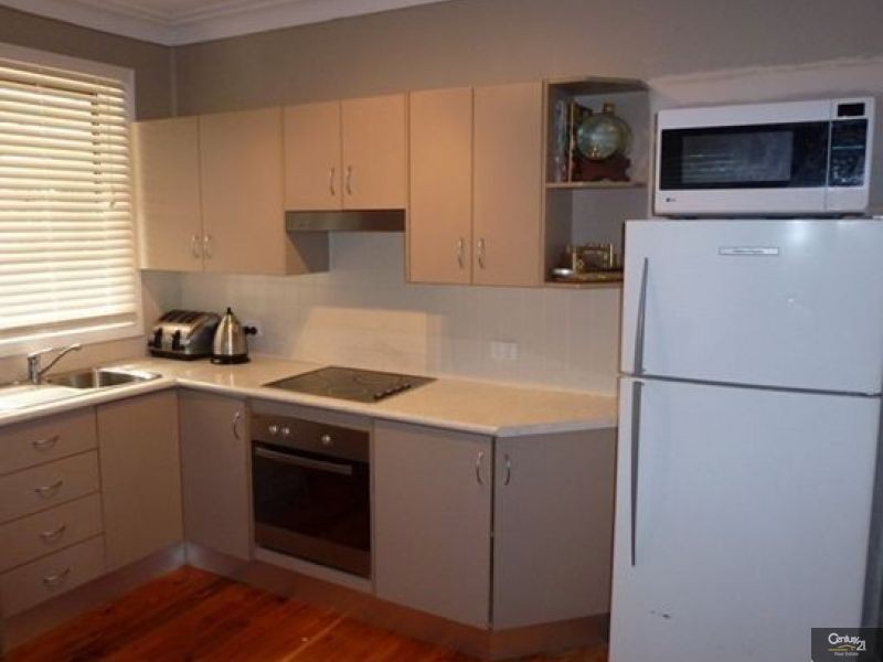 2 Velinda Street, Edgeworth NSW 2285