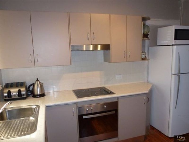 2 Velinda Street, Edgeworth NSW 2285