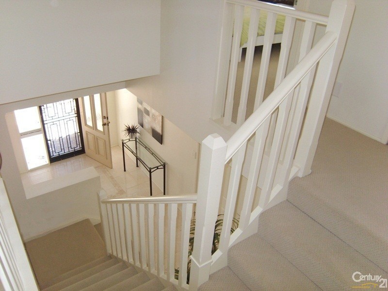 8 Libertas Road, Cameron Park NSW 2285