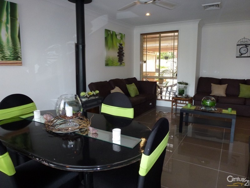 71 Harris Street, Cameron Park NSW 2285