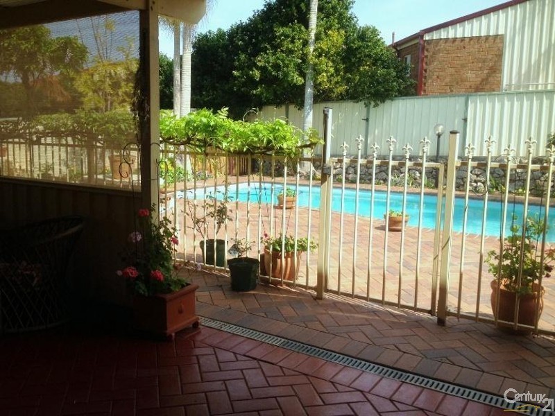 71 Harris Street, Cameron Park NSW 2285