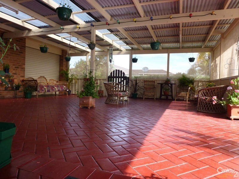 71 Harris Street, Cameron Park NSW 2285