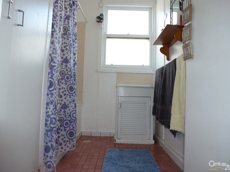 7 Charles Street, Edgeworth NSW 2285