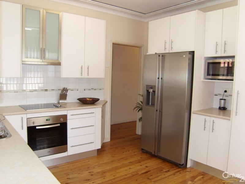 34 Neilson Street, Edgeworth NSW 2285