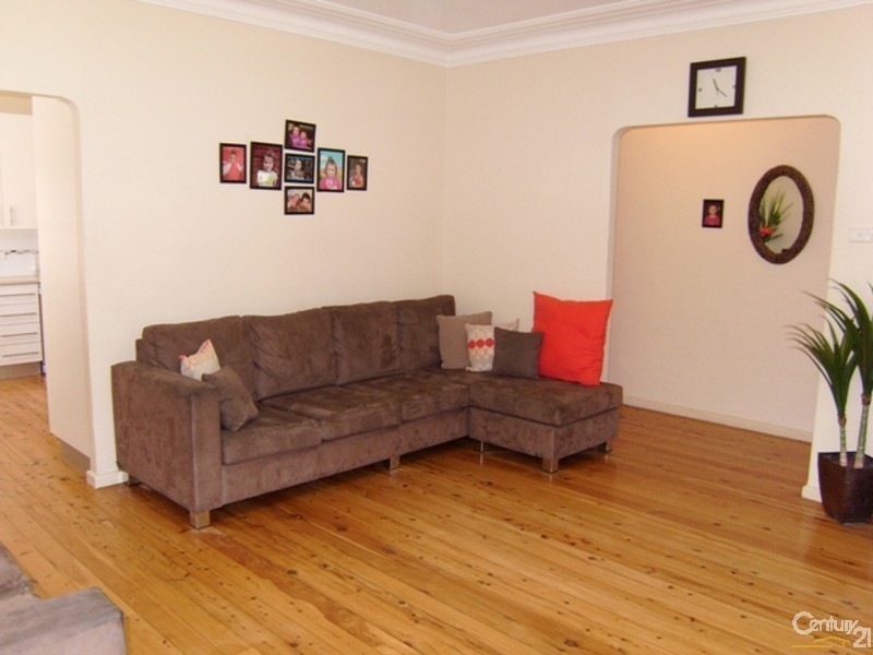 34 Neilson Street, Edgeworth NSW 2285