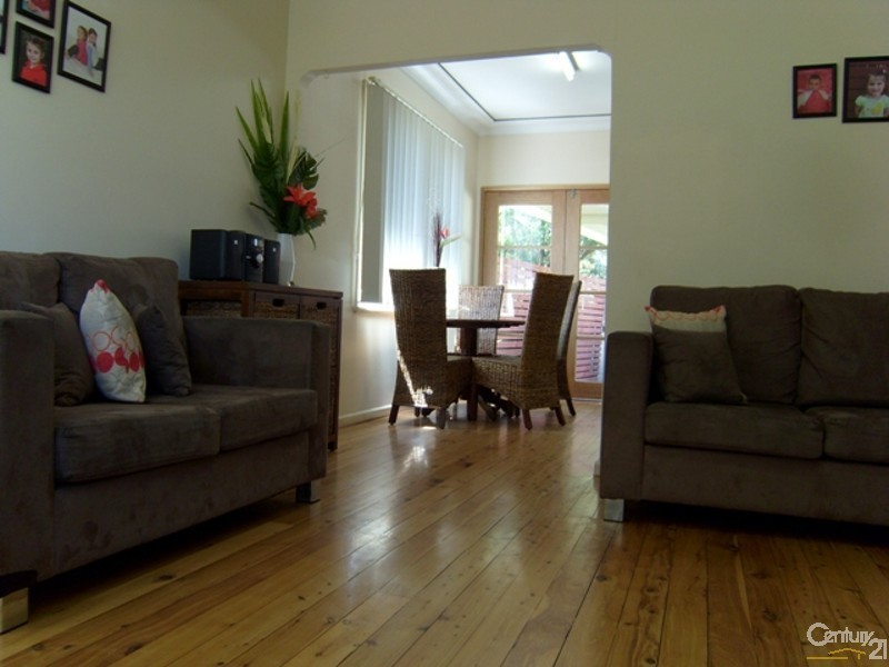 34 Neilson Street, Edgeworth NSW 2285