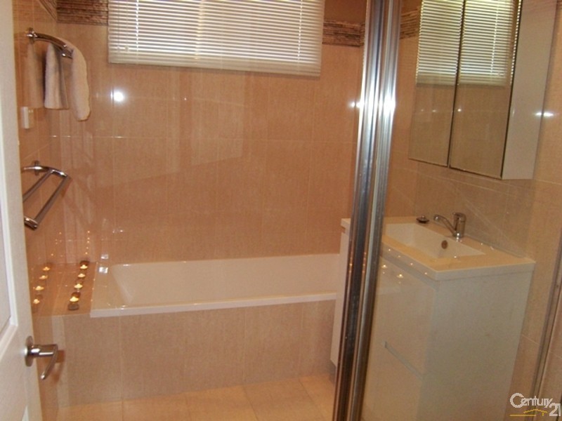 34 Neilson Street, Edgeworth NSW 2285