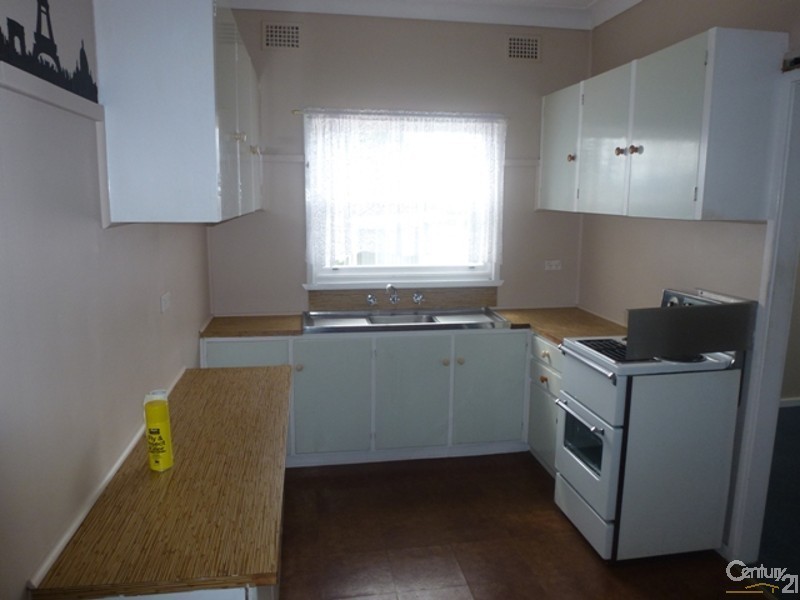 5 Lutana Street, Edgeworth NSW 2285