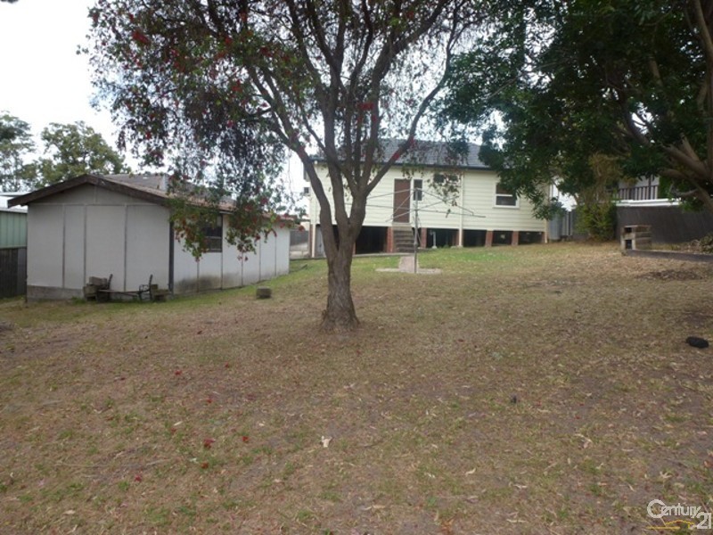 5 Lutana Street, Edgeworth NSW 2285