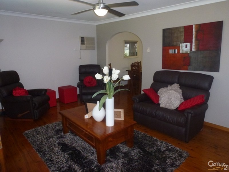 68 Durham Drive, Edgeworth NSW 2285