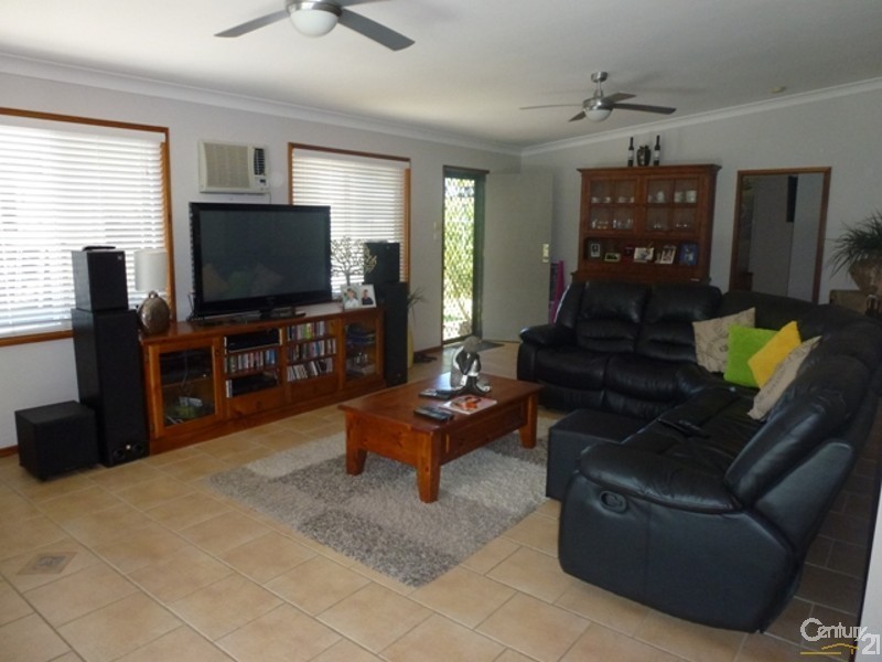 68 Durham Drive, Edgeworth NSW 2285