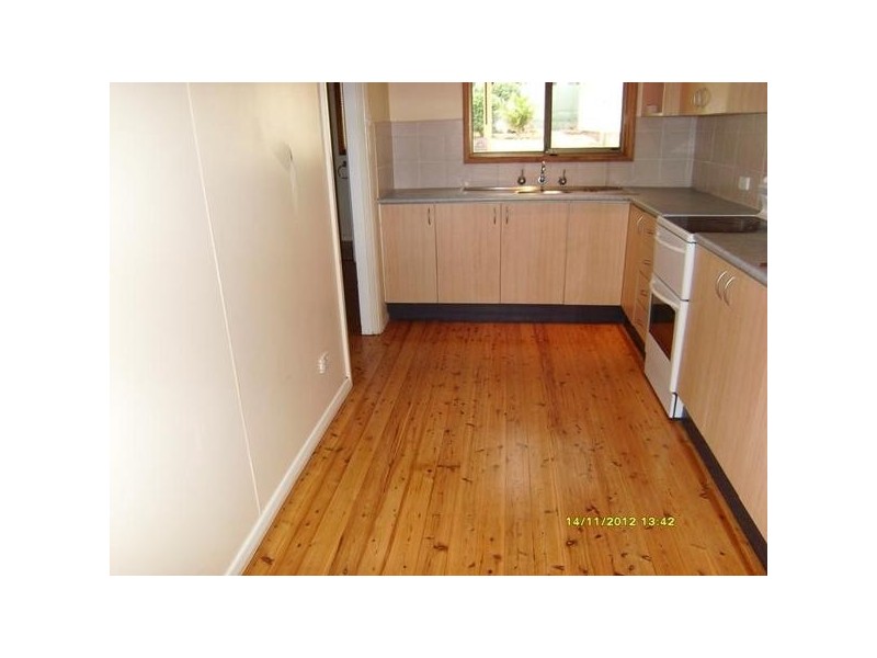 25 Clare Street, Glendale NSW 2285