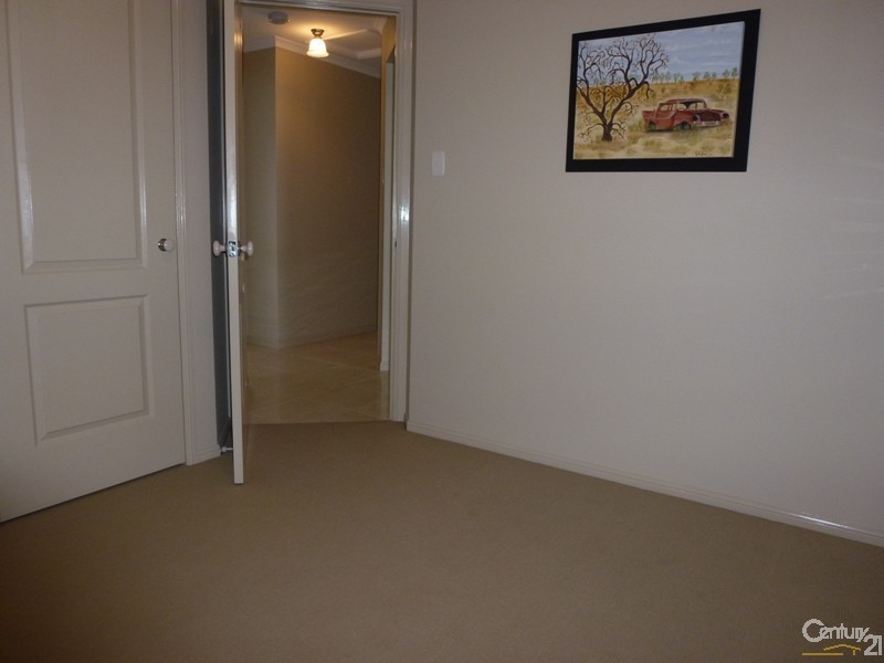 49 Northridge Drive, Cameron Park NSW 2285