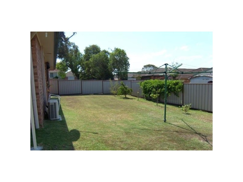 8 Elizabeth Court, Thornton NSW 2322