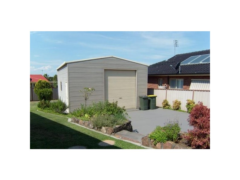 8 Elizabeth Court, Thornton NSW 2322