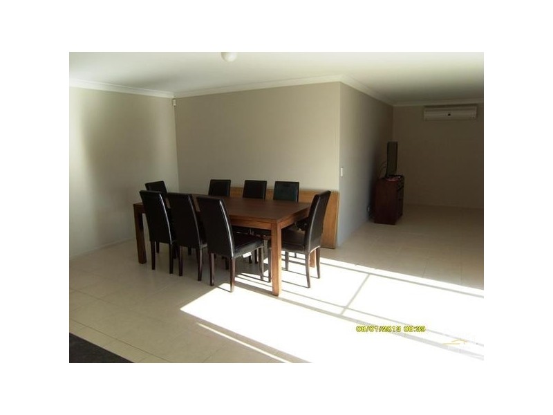 5 Eumina Street, Cameron Park NSW 2285
