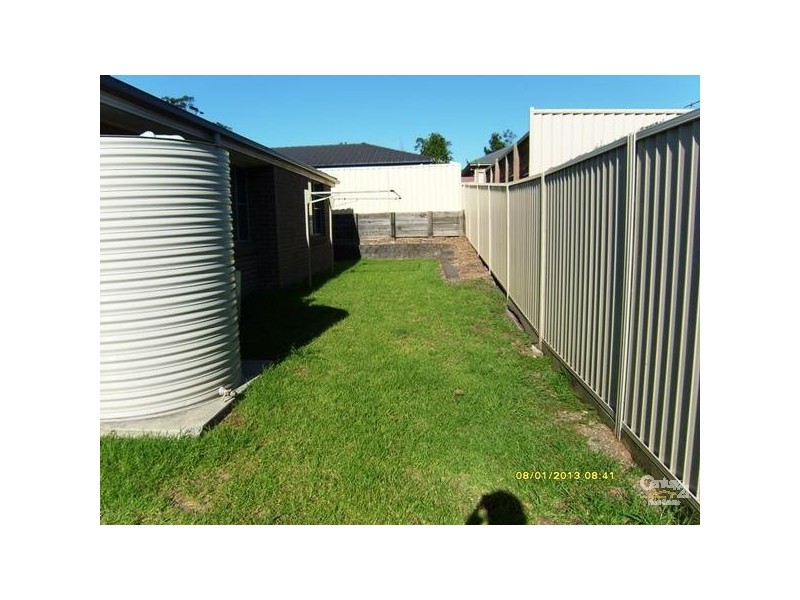 5 Eumina Street, Cameron Park NSW 2285