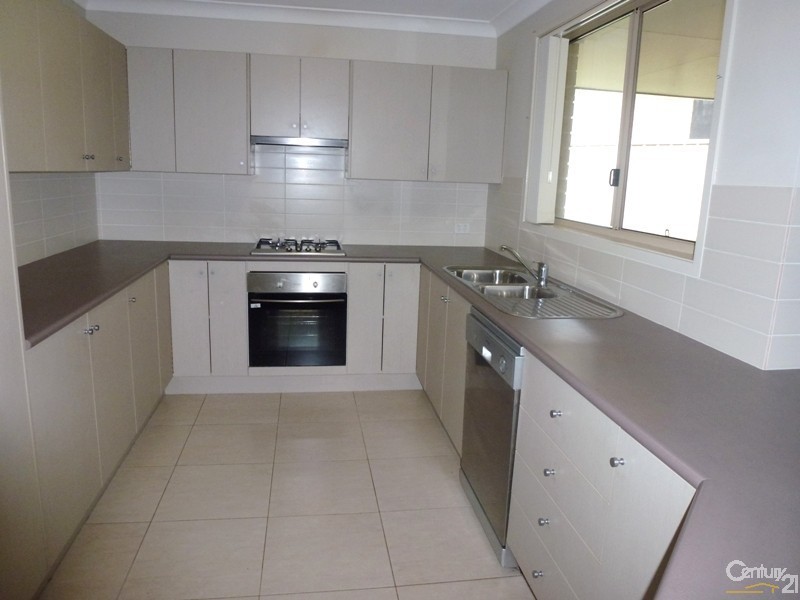 171 Northlakes Drive, Cameron Park NSW 2285