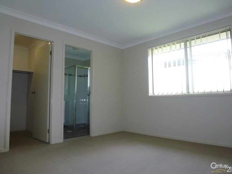 171 Northlakes Drive, Cameron Park NSW 2285