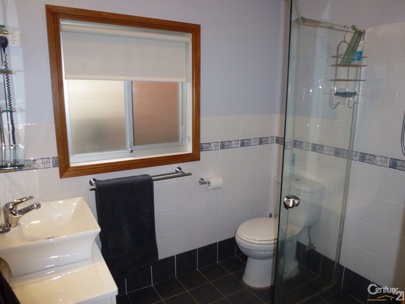 339 Park Avenue, Kotara NSW 2289