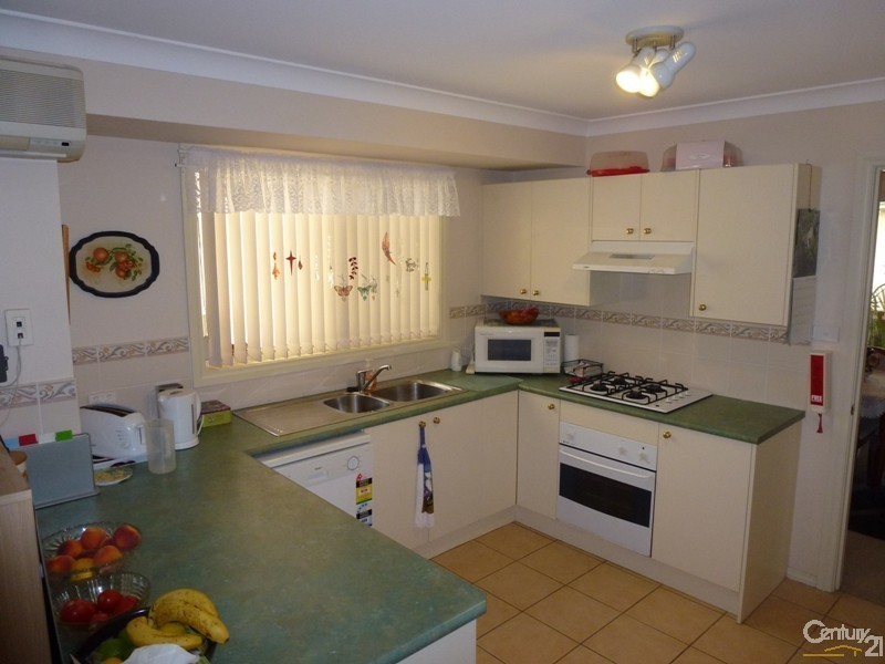 66 Flamingo Drive, Cameron Park NSW 2285