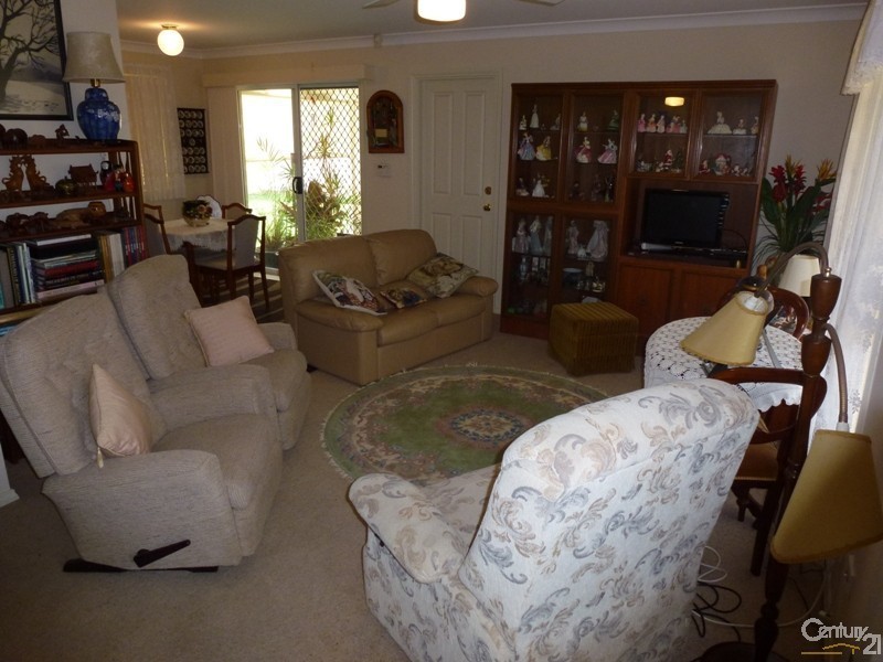 66 Flamingo Drive, Cameron Park NSW 2285